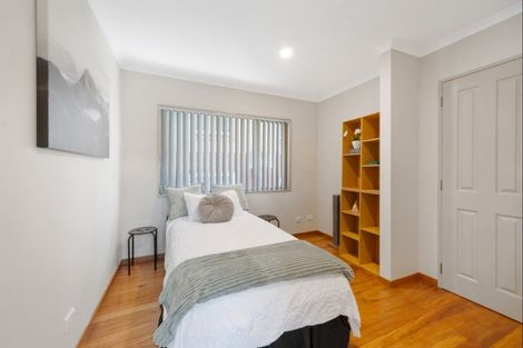 Photo of property in 7a Waterfront Road, Mangere Bridge, Auckland, 2022