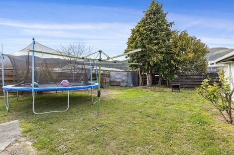 Photo of property in 310 Wellington Road, Wainuiomata, Lower Hutt, 5014