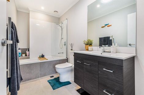 Photo of property in 11 Wai Place, Westgate, Auckland, 0614