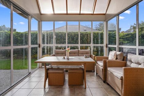 Photo of property in 3/251 Memorial Avenue, Burnside, Christchurch, 8053