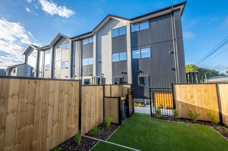 Photo of property in 16b Rubens Place, Burnside, Christchurch, 8053