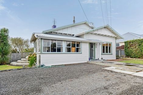 Photo of property in 20 Douglas Street, Hawera, 4610