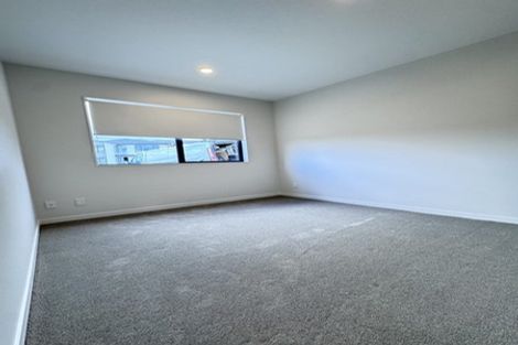 Photo of property in 11 Maka Terrace, Orewa, 0931