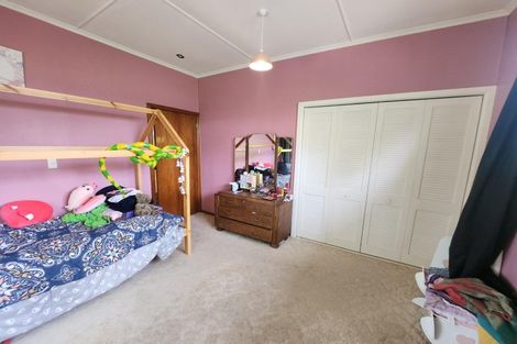 Photo of property in 69 Tamar Street, South Hill, Oamaru, 9400
