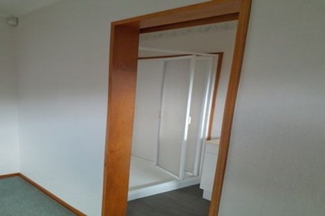 Photo of property in 9 Edgecombe Court, Roslyn, Palmerston North, 4414