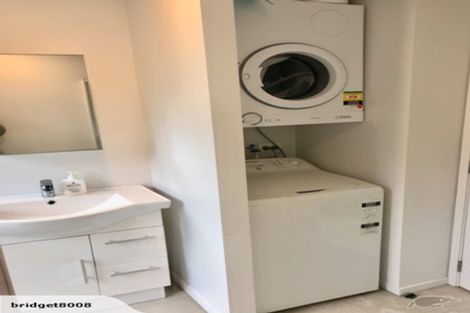 Photo of property in 2/50a Target Road, Totara Vale, Auckland, 0629