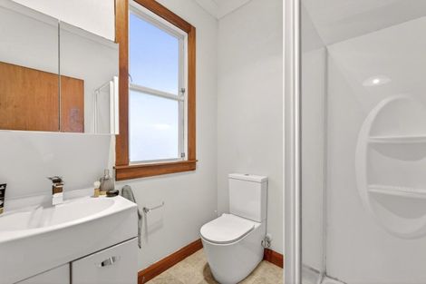 Photo of property in 48 Manapouri Crescent, Hokowhitu, Palmerston North, 4410