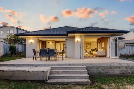 Photo of property in 59 Nelson Avenue, Aotea, Porirua, 5024