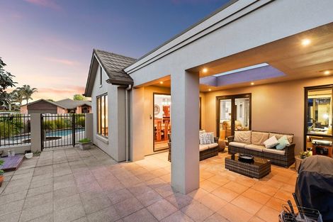 Photo of property in 2 Sovereign Place, Rototuna North, Hamilton, 3210