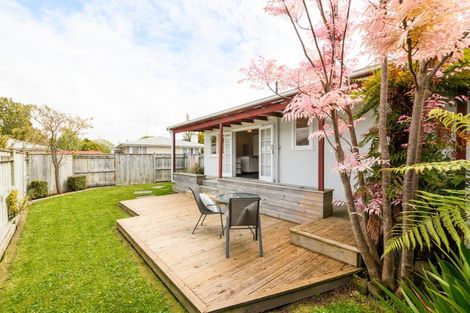 Photo of property in 26 Galway Avenue, Hokowhitu, Palmerston North, 4410