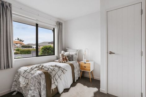 Photo of property in 14 Glenmonarch Place, Pyes Pa, Tauranga, 3112