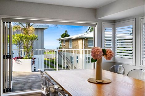 Photo of property in 140b Marine Parade, Mount Maunganui, 3116