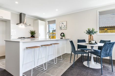 Photo of property in 50 Waruhia Crescent, Rototuna North, 3281