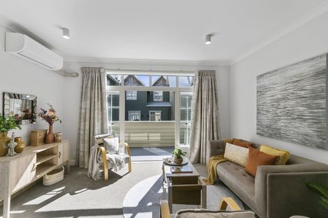 Photo of property in 54 Pipitea Street, Thorndon, Wellington, 6011