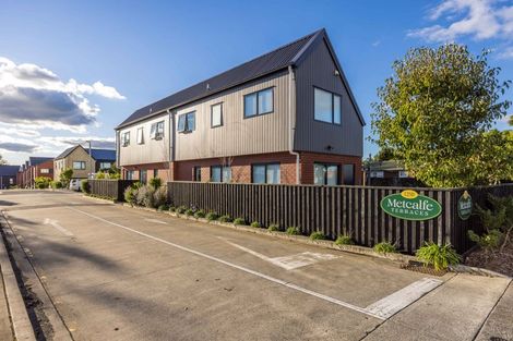 Photo of property in 2/125b Metcalfe Road, Ranui, Auckland, 0612