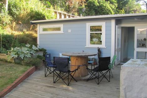 Photo of property in 2 Melrose Crescent, Melrose, Wellington, 6023