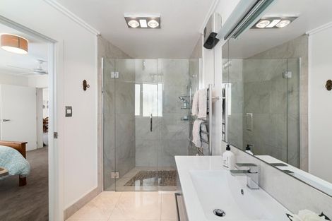 Photo of property in 16 Sunhaven Cove, Cromwell, 9310