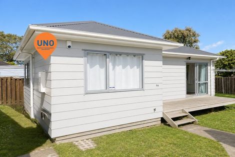 Photo of property in 9 Lisa Rise, Half Moon Bay, Auckland, 2012