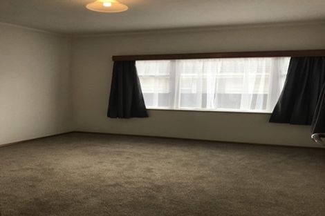 Photo of property in 16 Strathmore Avenue, Strathmore Park, Wellington, 6022