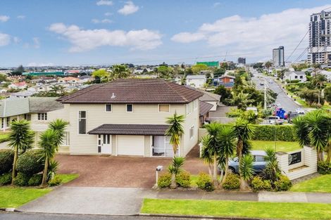 Photo of property in 25 Tennyson Avenue, Takapuna, Auckland, 0622