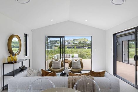 Photo of property in 8 Kirian Lane, Pollok, 2684