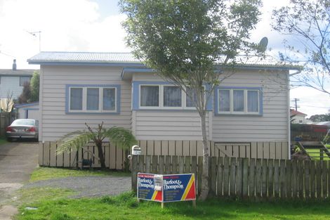 Photo of property in 2 Union Street, Hikurangi, 0114