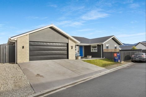 Photo of property in 32 Hosking Drive, Cromwell, 9310
