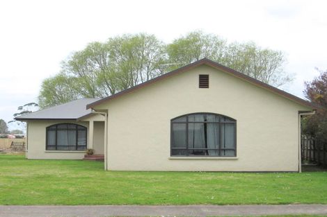 Photo of property in 16 Protea Crescent, Whitianga, 3510