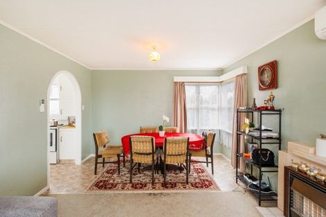 Photo of property in 30 Mccorkindale Street, Feilding, 4702