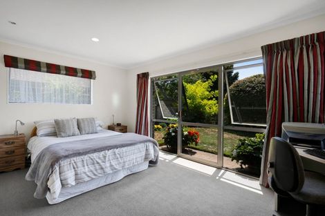 Photo of property in 50d Karina Road, Merrilands, New Plymouth, 4312