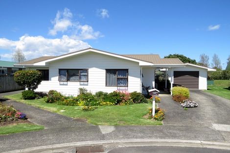 Photo of property in 5 Allman Drive, Coromandel, 3506