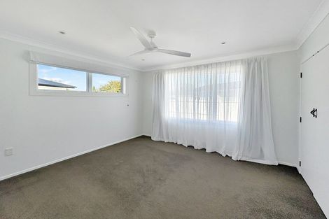 Photo of property in 7 English Street, St Andrews, Hamilton, 3200