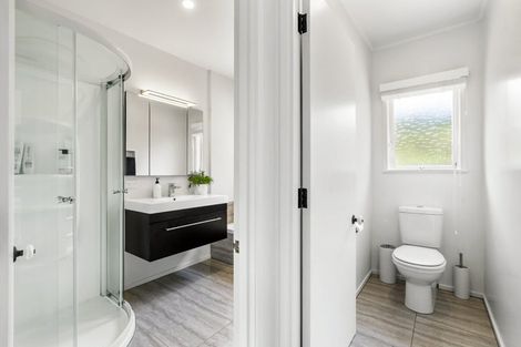 Photo of property in 80 Park Hill Road, Birkenhead, Auckland, 0626