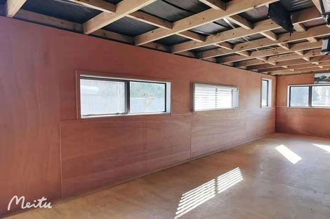 Photo of property in 25 Mcquarrie Avenue, Wattle Downs, Auckland, 2103