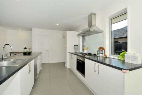 Photo of property in 18 Mariposa Crescent, Aidanfield, Christchurch, 8025