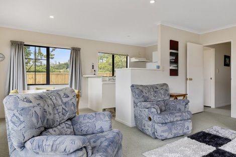 Photo of property in 2/19 Brunette Drive, Acacia Bay, Taupo, 3330