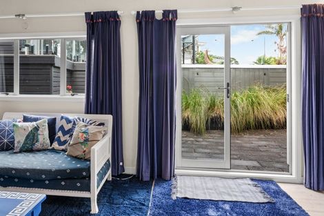 Photo of property in 147a Torkar Road, Clarks Beach, 2122