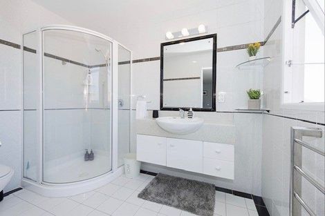 Photo of property in 4/2 Atkin Avenue, Mission Bay, Auckland, 1071