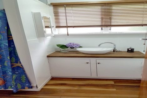 Photo of property in 63 Whiteley Street, Moturoa, New Plymouth, 4310