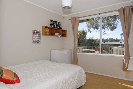 Photo of property in 8 Laser Place, Bayview, Auckland, 0629