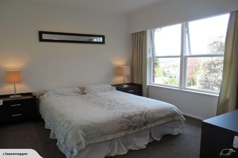 Photo of property in 2/60 Ayton Drive, Totara Vale, Auckland, 0629