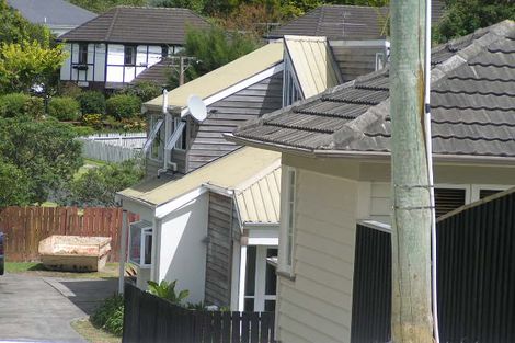 Photo of property in 17a Belle Vue Avenue, Northcote Point, Auckland, 0627