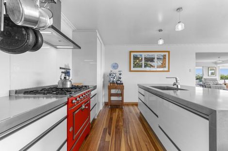 Photo of property in 255 Kaihihi Road, Okato, 4381