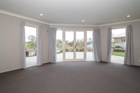 Photo of property in 6 Halston Close, Huntingdon, Ashburton, 7774