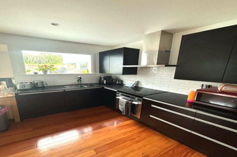 Photo of property in 75 Sidlaw Street, Strathmore Park, Wellington, 6022