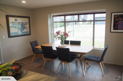 Photo of property in 25 Pentonville Close, Westmorland, Christchurch, 8025