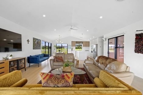 Photo of property in 1506 Egmont Road, Egmont Village, 4386