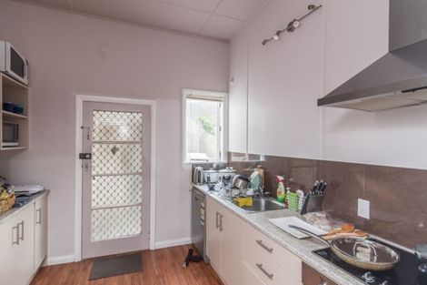 Photo of property in 7 Millward Street, Newtown, Wellington, 6021