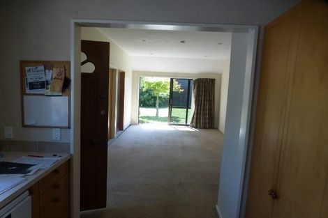 Photo of property in 76b Maidstone Road, Ilam, Christchurch, 8041