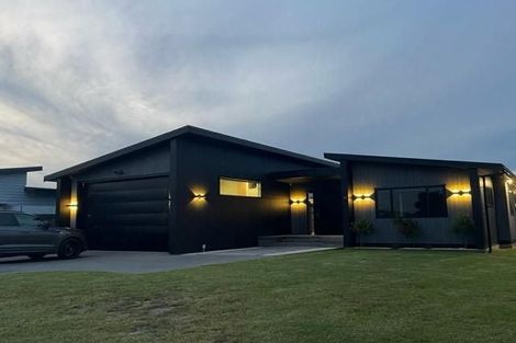 Photo of property in 139 Ngaio Drive, Matarangi, Whitianga, 3592